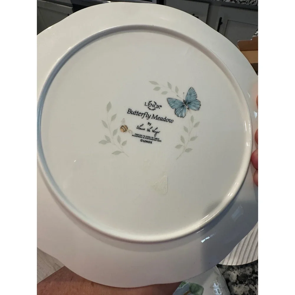 Lenox Butterfly Meadow Covered Round Butter Dish Louise Le Luyer Porcelain White